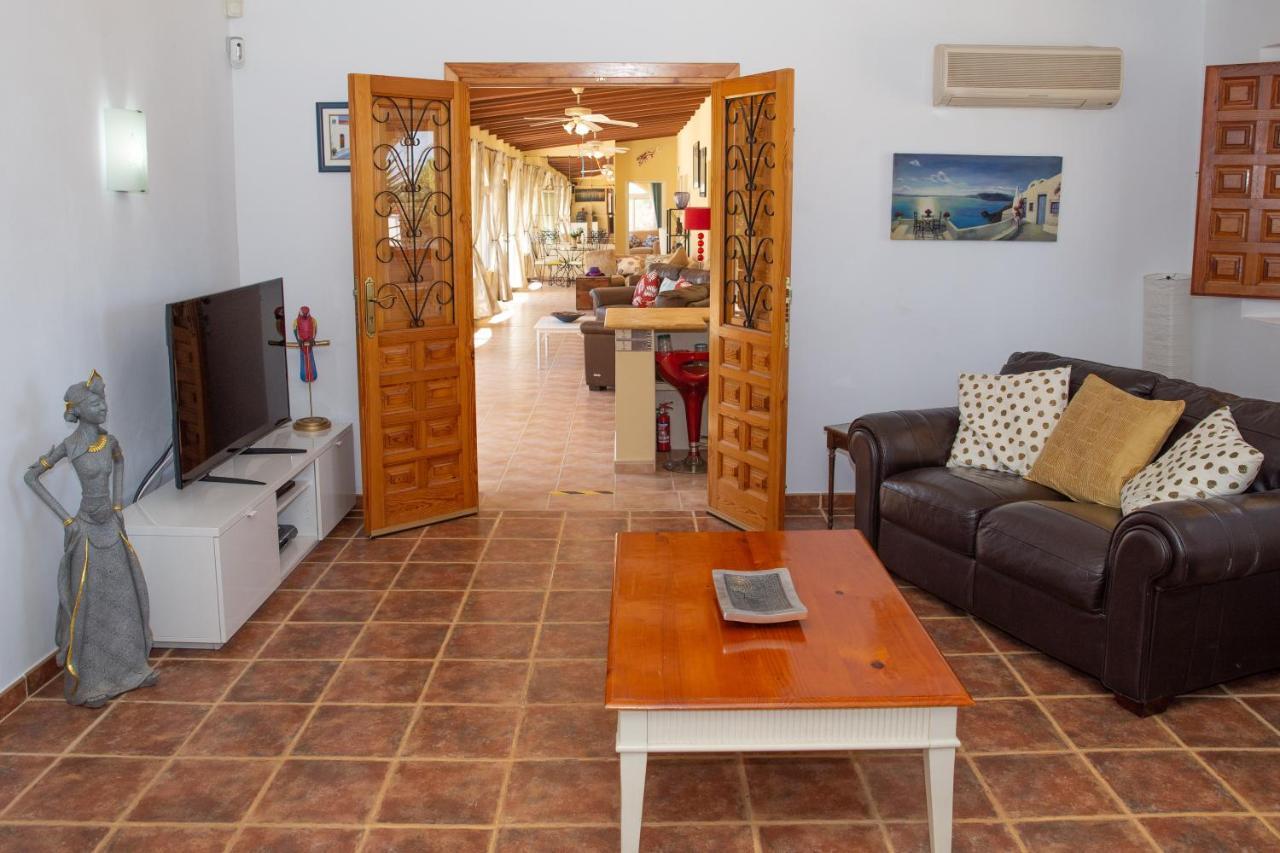 Villa Mariana Almería Exterior foto